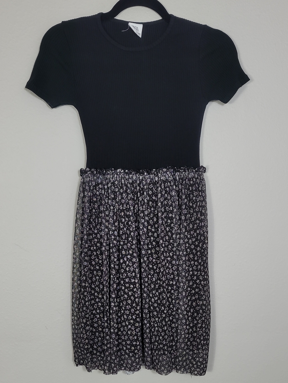 Zara Girls Smocked Tulle Floral Dress Size 11/12